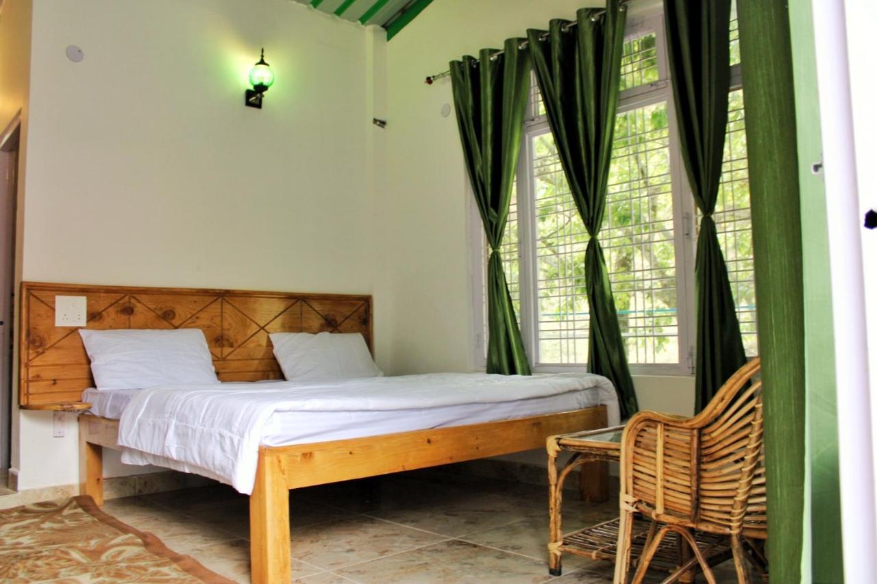 The Stream Side Hostel Массури Экстерьер фото